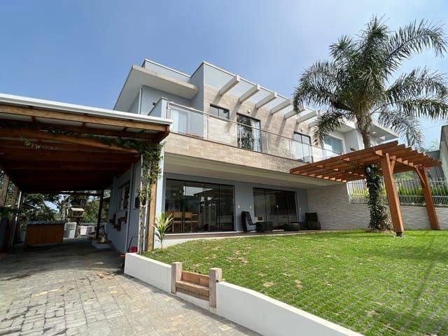 Casa à venda  no Centro - Penha, SC. Imóveis