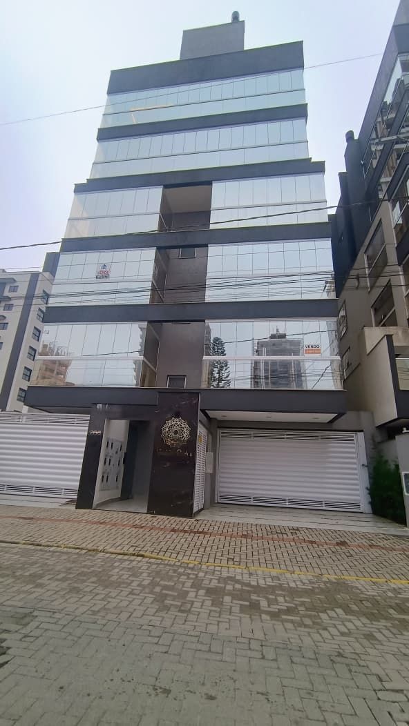 Apartamento para locar no Condomínio Edifício Mandala I, Itacolomi, Balneário Piçarras - SC
