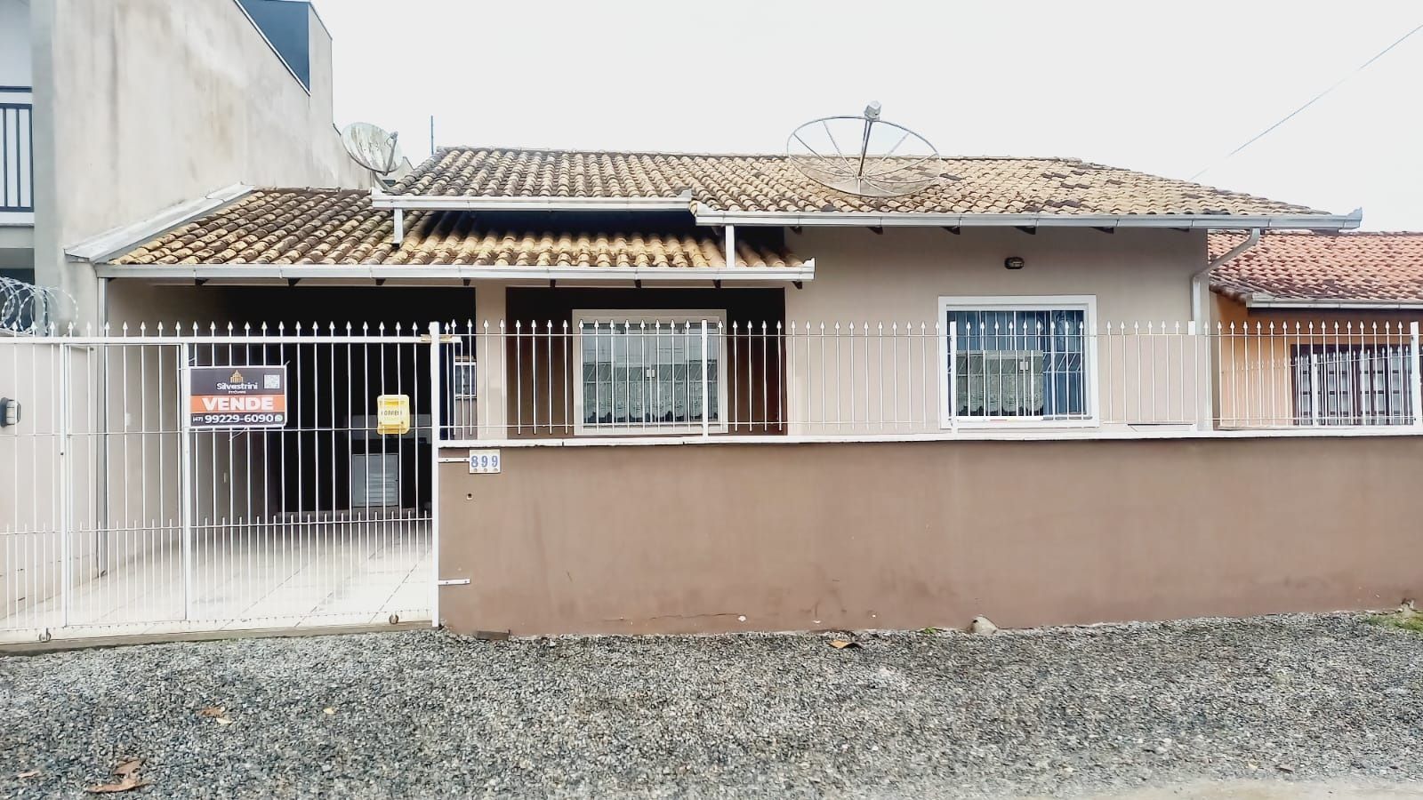 Casa  venda  no Itacolomi - Balnerio Piarras, SC. Imveis