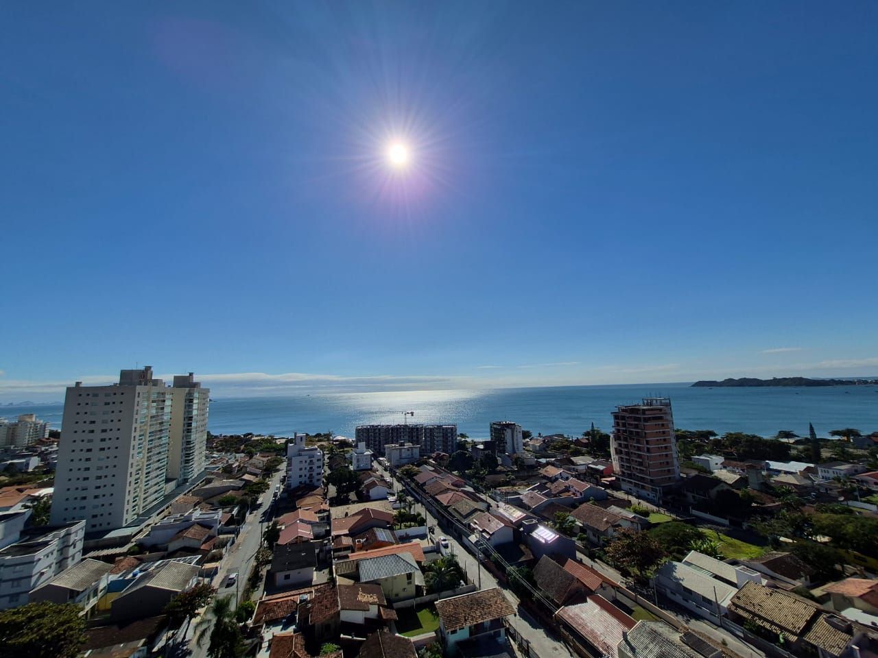 Apartamento, 3 suítes, à venda, 206 m², Centro - Penha — foto 2