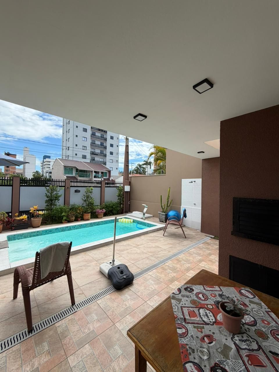 Casa, 2 suítes, à venda, 300 m², Itacolomi - Balneário Piçarras — foto 3