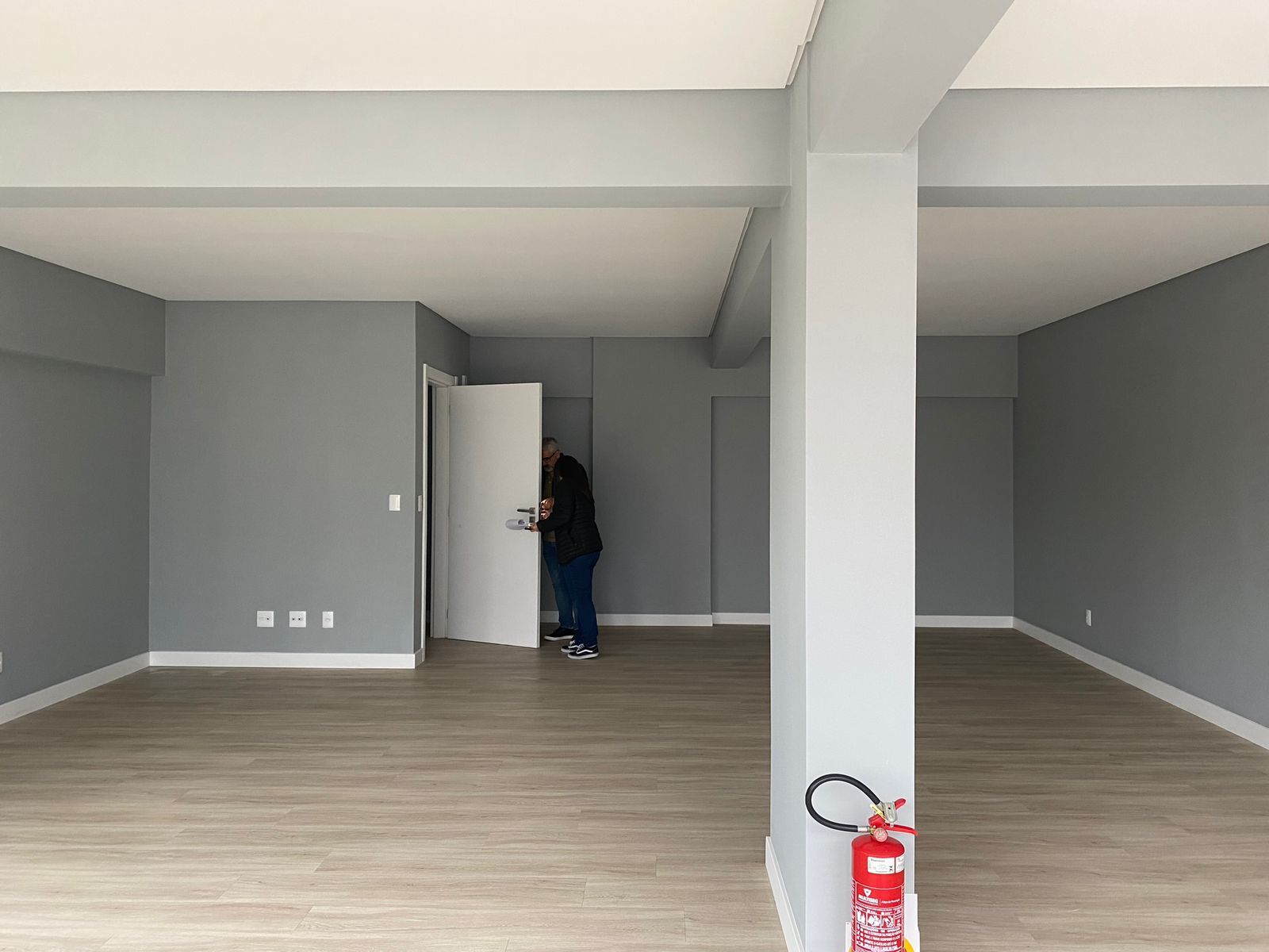 Sala Comercial, 1 sala, à venda, 69 m², Itacolomi - Balneário Piçarras — foto 2