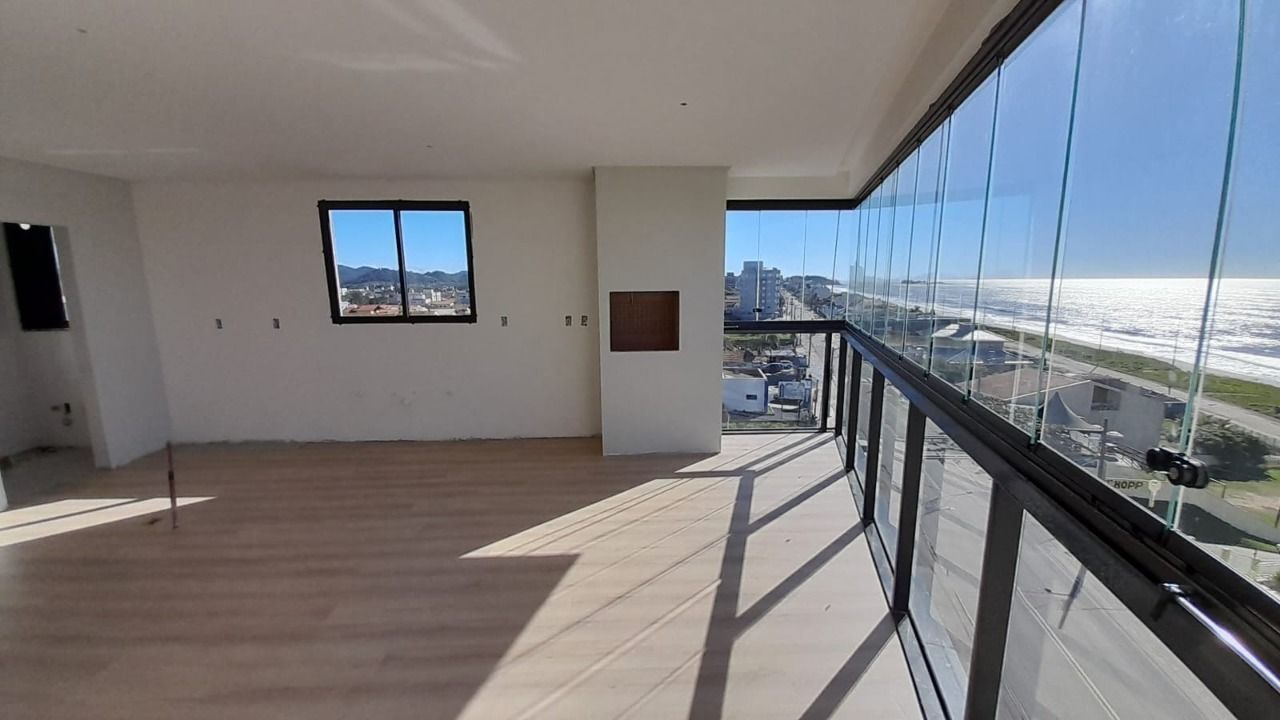 Apartamento  venda  no Itacolomi - Balnerio Piarras, SC. Imveis