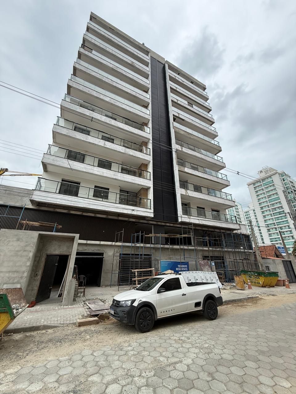 Apartamento com 3 Dormitórios à venda, 94 m² por R$ 1.350.000,00 Apartamento com 3 Dormitórios à venda, 94 m² por R$ 1.350.000,00