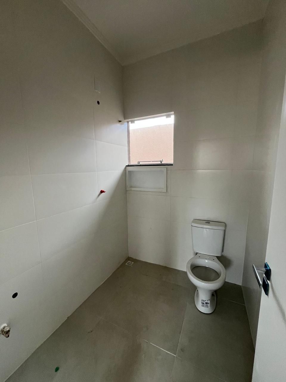 Casa com 2 Dormitórios à venda, 56 m² por R$ 385.000,00 Casa com 2 Dormitórios à venda, 56 m² por R$ 385.000,00