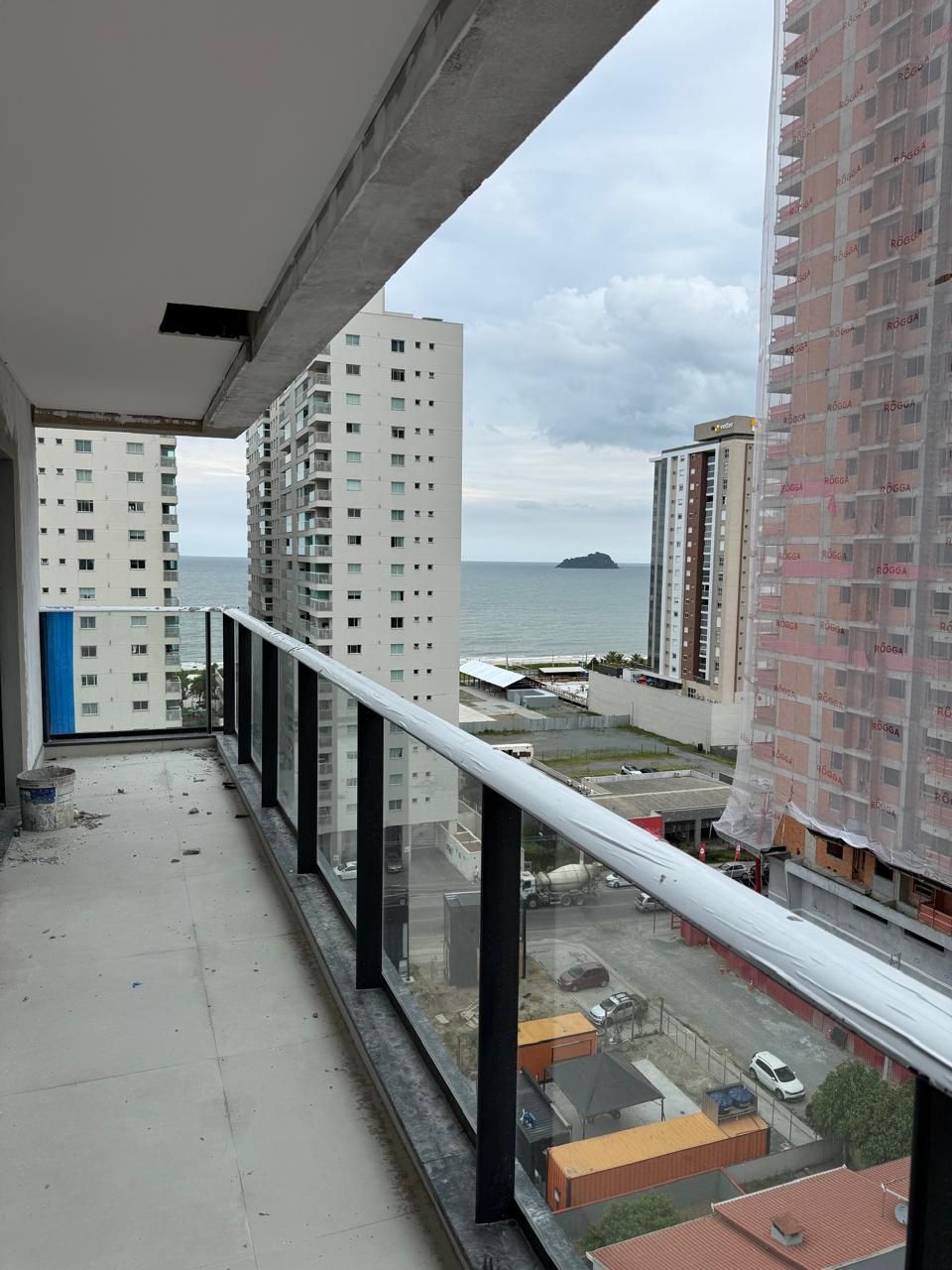 Apartamento com 3 Dormitórios à venda, 94 m² por R$ 1.350.000,00 Apartamento com 3 Dormitórios à venda, 94 m² por R$ 1.350.000,00