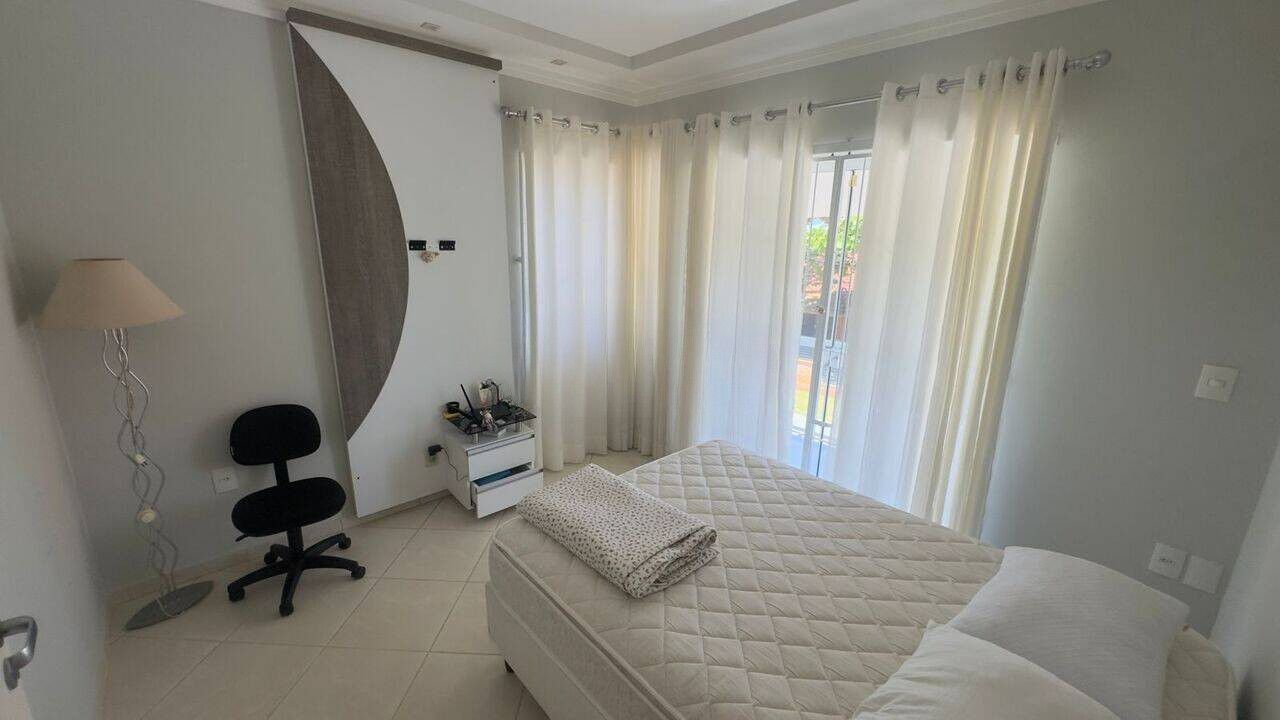 Sobrado, 4 quartos, para alugar, 260 m², Itacolomi - Balneário Piçarras — foto 4