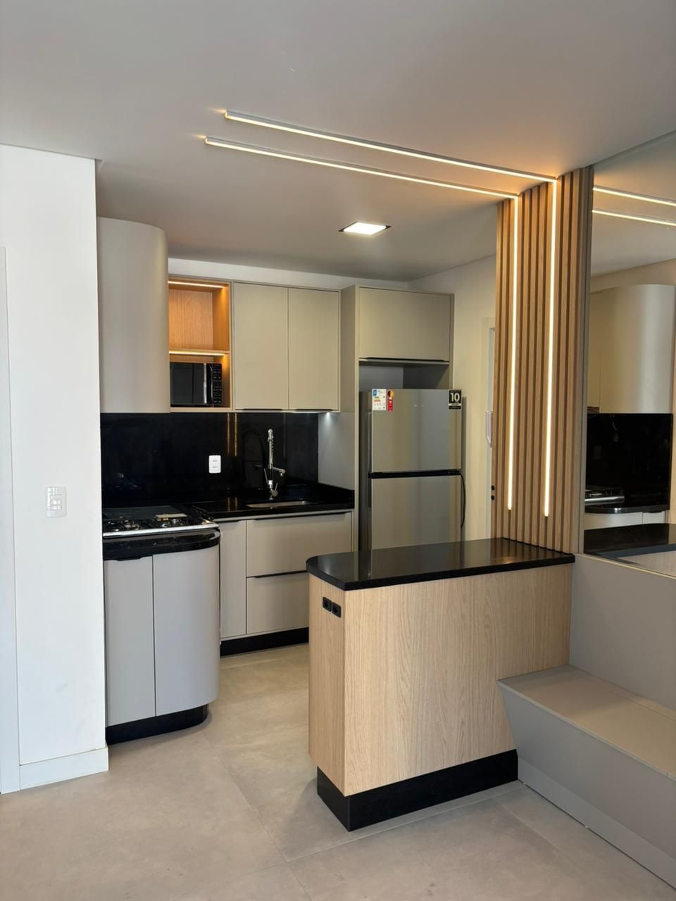 Apartamento com 3 Dormitórios para alugar, 88 m² por R$ 6.000,00 Apartamento com 3 Dormitórios para alugar, 88 m² por R$ 6.000,00