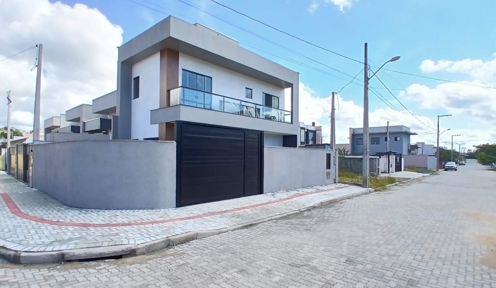 Sobrado à venda  no Itajuba - Barra Velha, SC. Imóveis