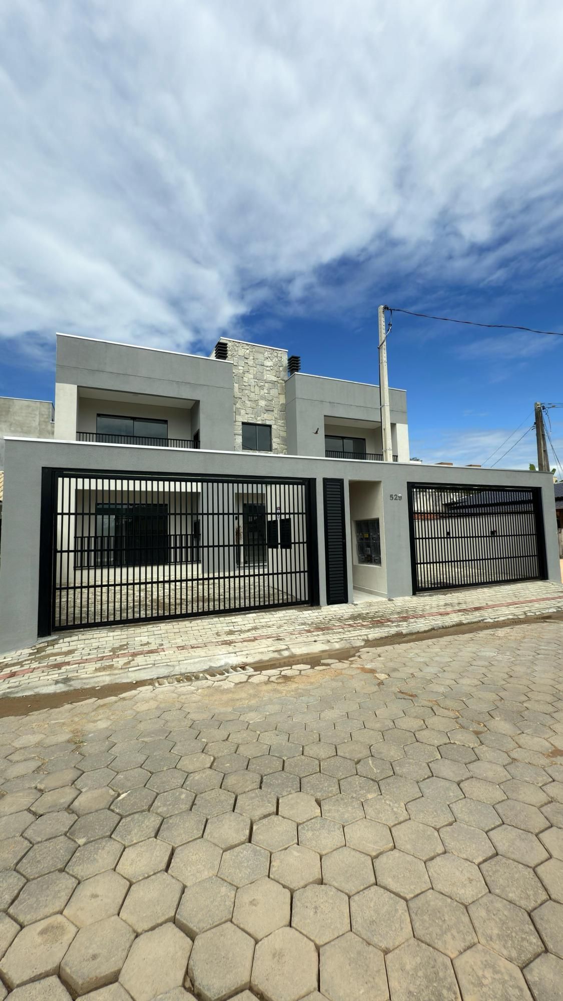 Apartamento à venda  no Itacolomi - Balneário Piçarras, SC. Imóveis