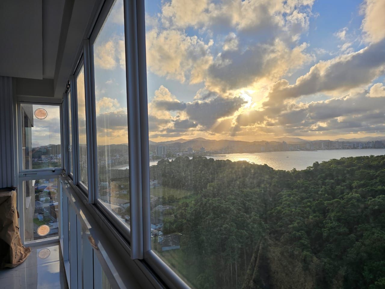 Apartamento no Vista Paradiso, 3 suítes, à venda, 121 m², Praia da Armação - Penha — foto 2