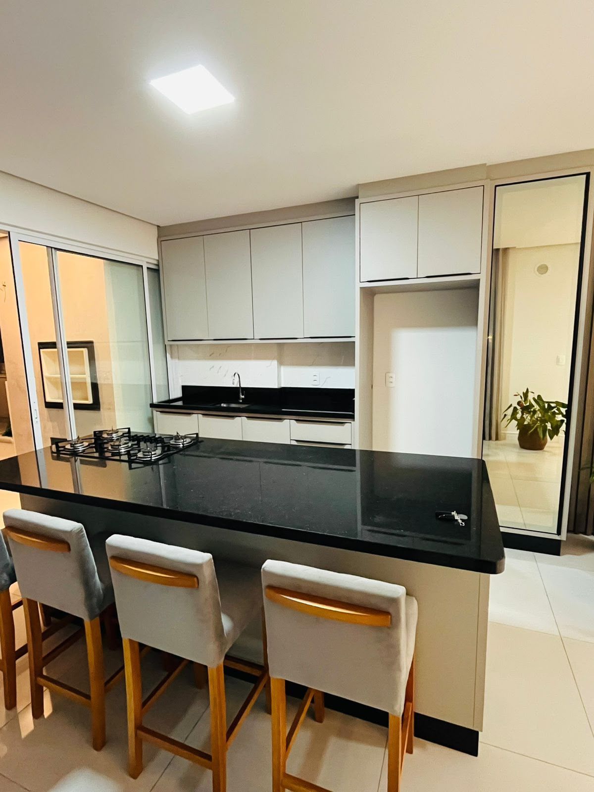 Apartamento no Edificio Mandala I, 3 quartos, para alugar, 115 m², Itacolomi - Balneário Piçarras — foto 2