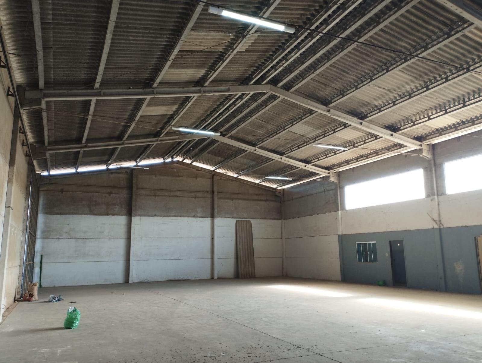Galpão, 1 sala, à venda, 400 m², Tabuleiro - Barra Velha — foto 2