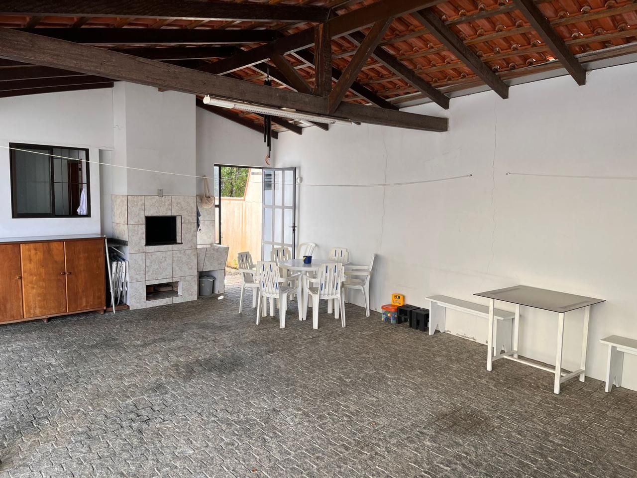 Sobrado, 5 quartos, para alugar, 185 m², Centro - Balneário Piçarras — foto 4