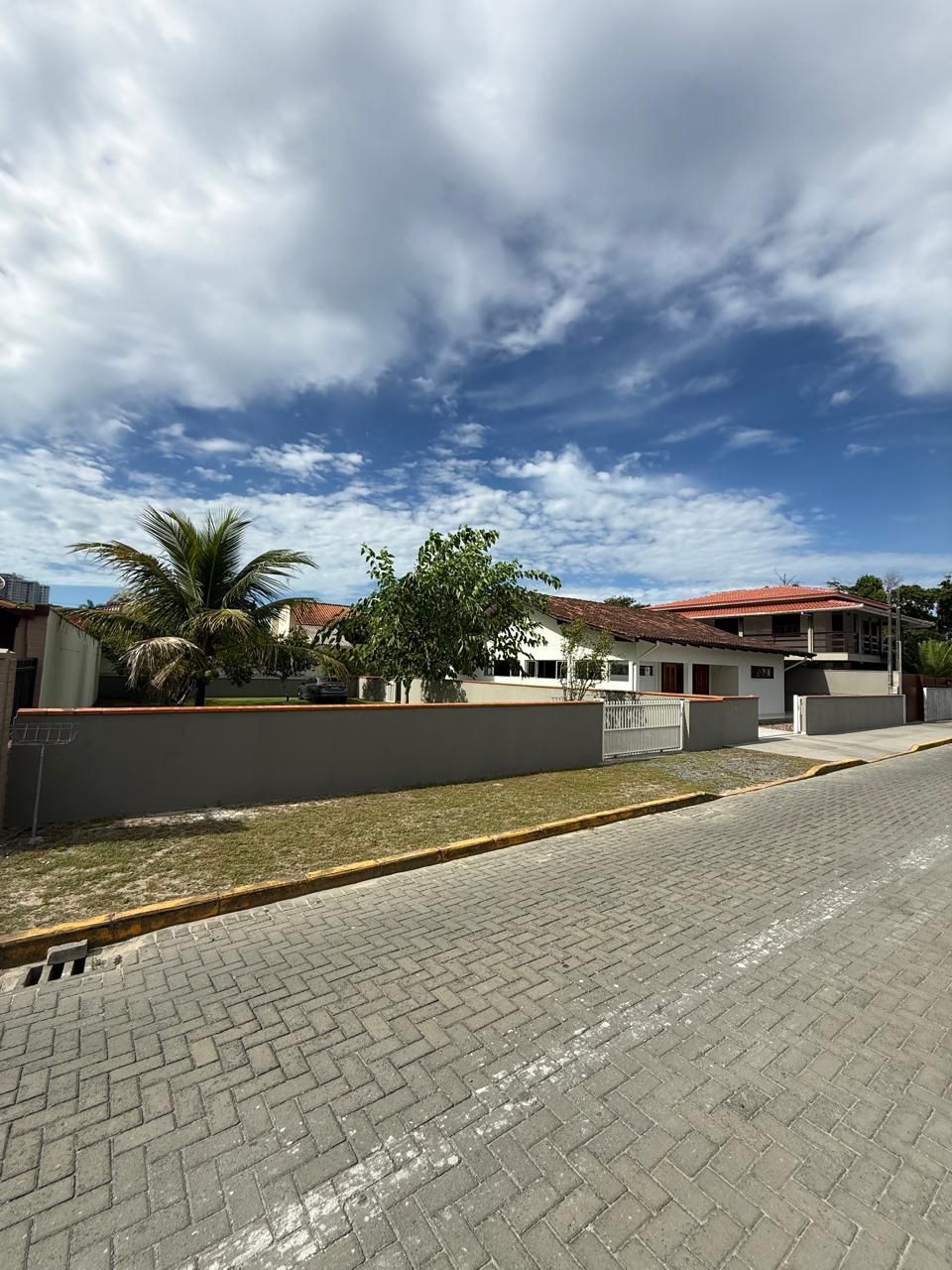 Casa à venda no Itacolomi, Balneário Piçarras - SC