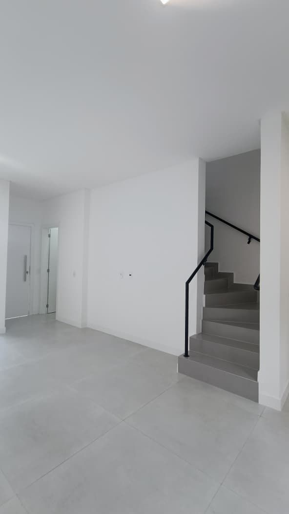 Sobrado, 3 quartos, para alugar, 124 m², Itacolomi - Balneário Piçarras — foto 4