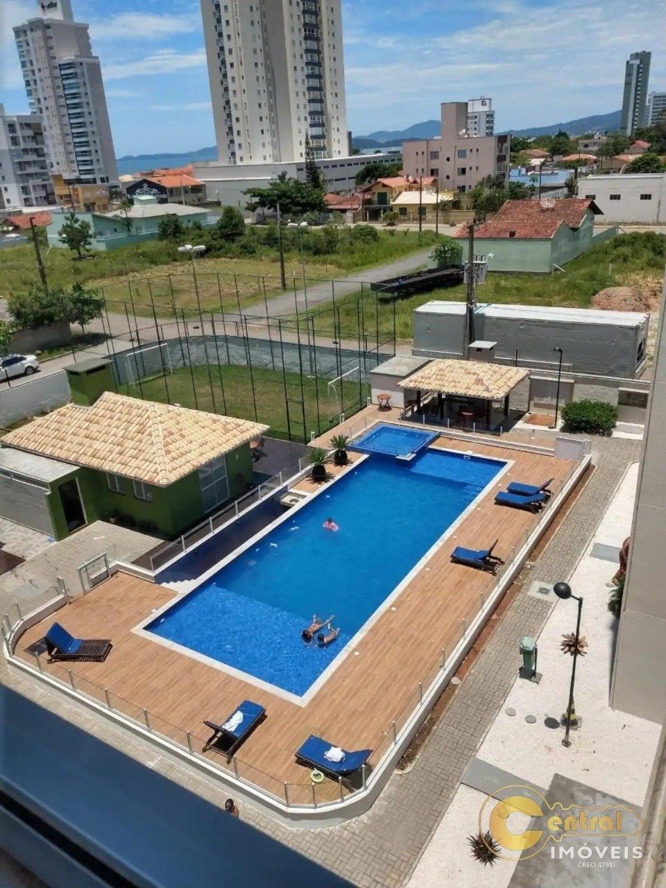 Apartamento para alugar  no Itacolomi - Balneário Piçarras, SC. Imóveis