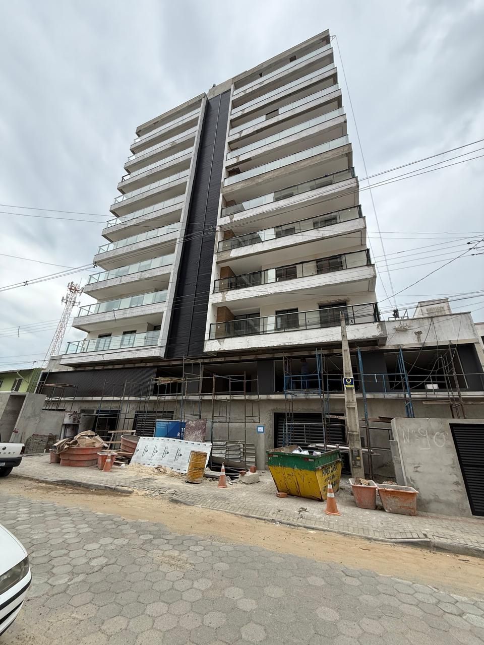 Apartamento à venda  no Itacolomi - Balneário Piçarras, SC. Imóveis