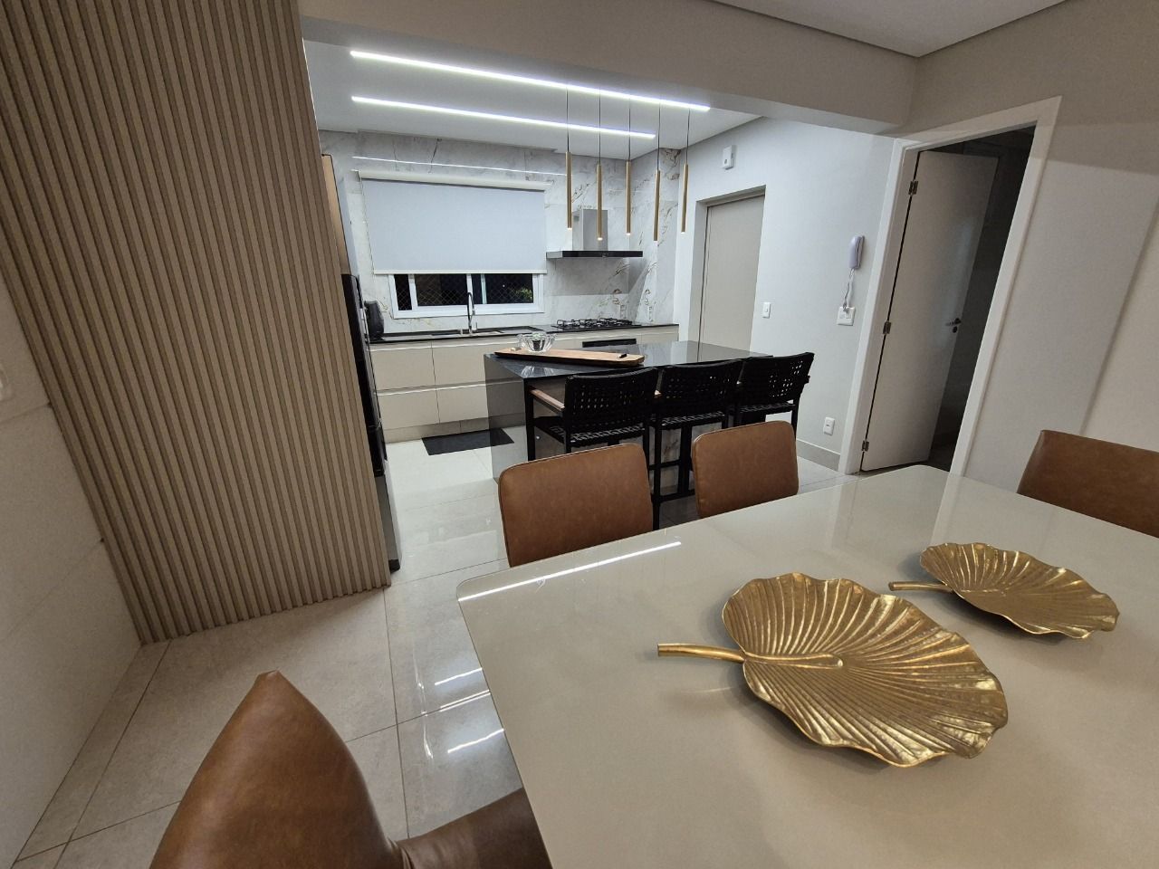 Apartamento à venda com 3 quartos, 115m² - Foto 11