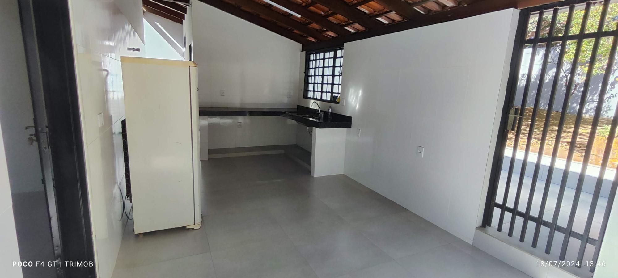 Casa à venda com 2 quartos, 145m² - Foto 13