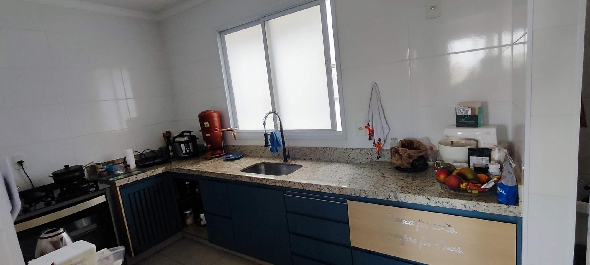 Apartamento com 2 Dormitórios à venda, 66 m² por R$ 420.000,00 Apartamento com 2 Dormitórios à venda, 66 m² por R$ 420.000,00