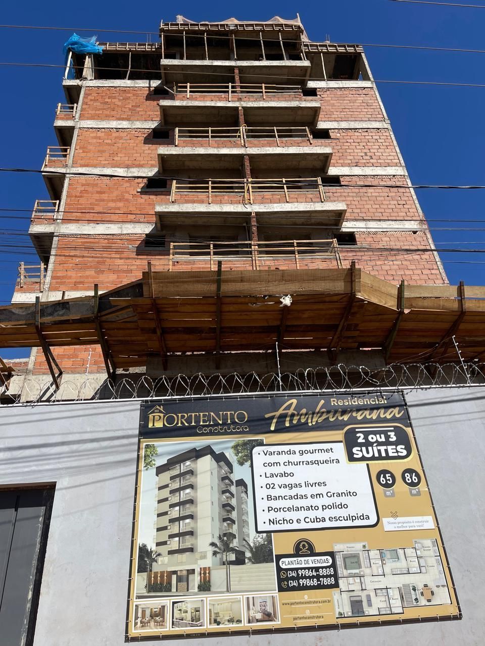Apartamento à venda com 2 quartos, 65m² - Foto 4