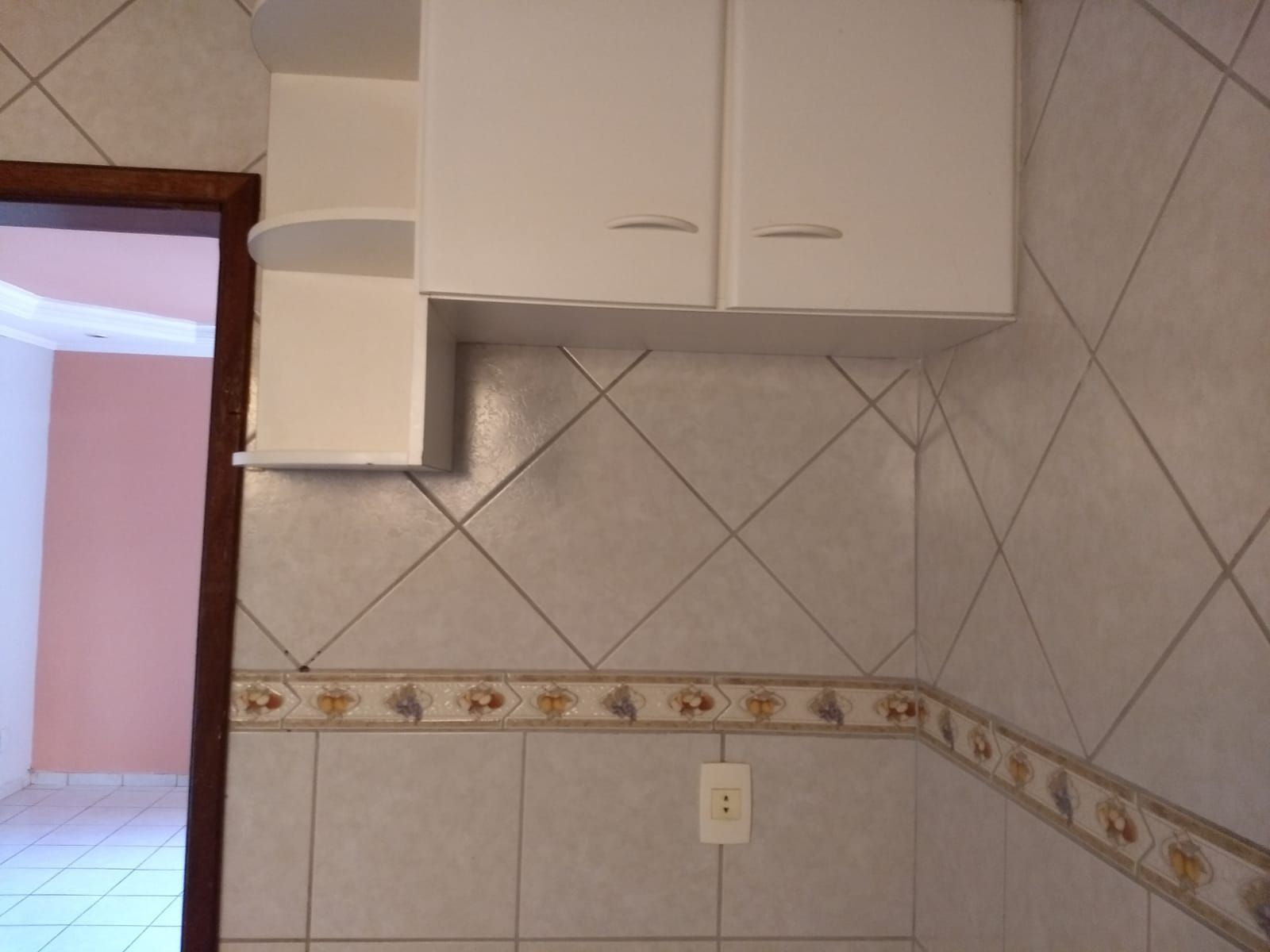 Apartamento à venda com 3 quartos, 83m² - Foto 3