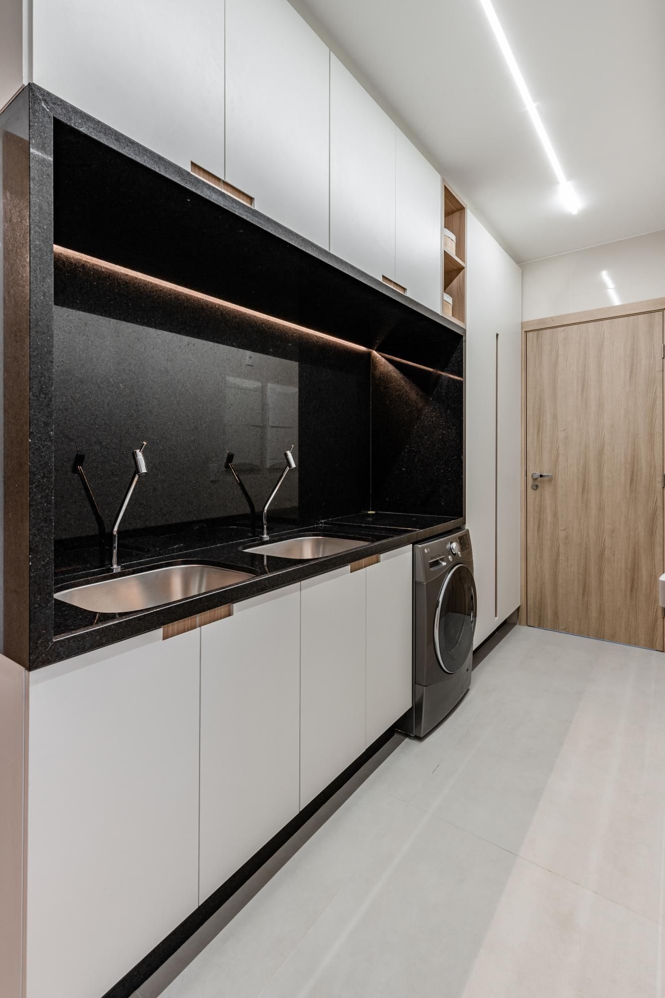 Apartamento à venda com 3 quartos, 225m² - Foto 15