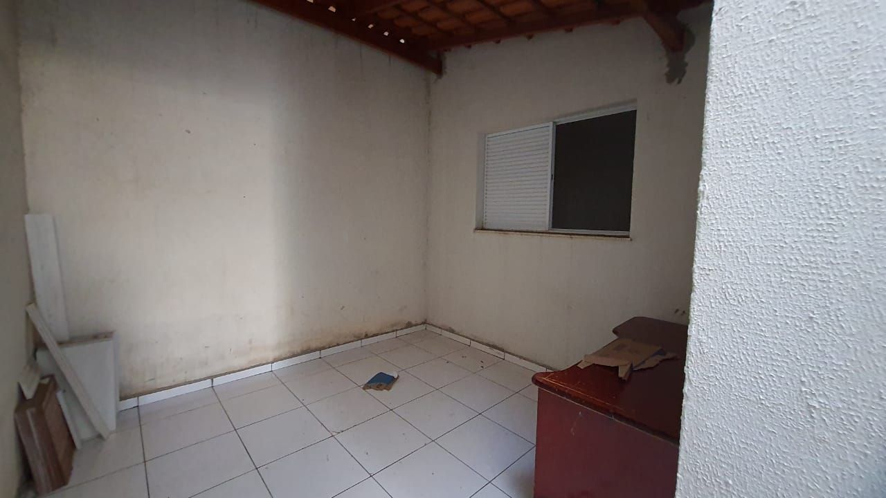 Apartamento à venda com 2 quartos, 64m² - Foto 11