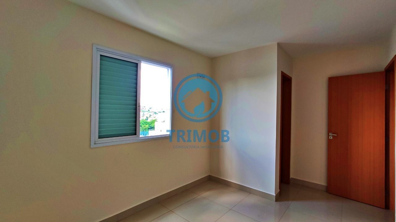 Apartamento à venda com 2 quartos, 68m² - Foto 27