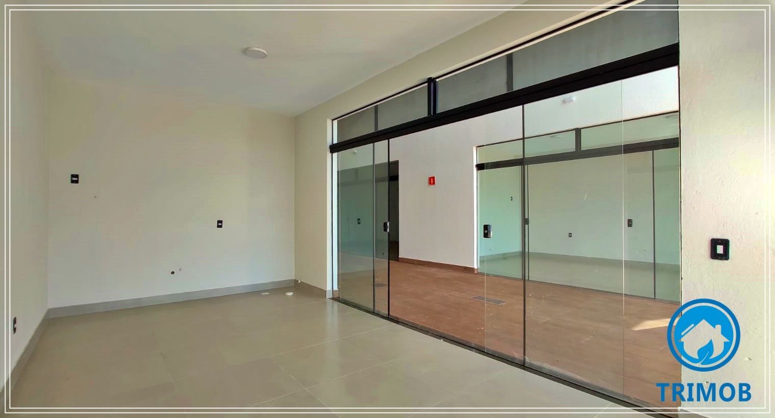 Conjunto Comercial-Sala para alugar com 1 quarto, 22m² - Foto 1