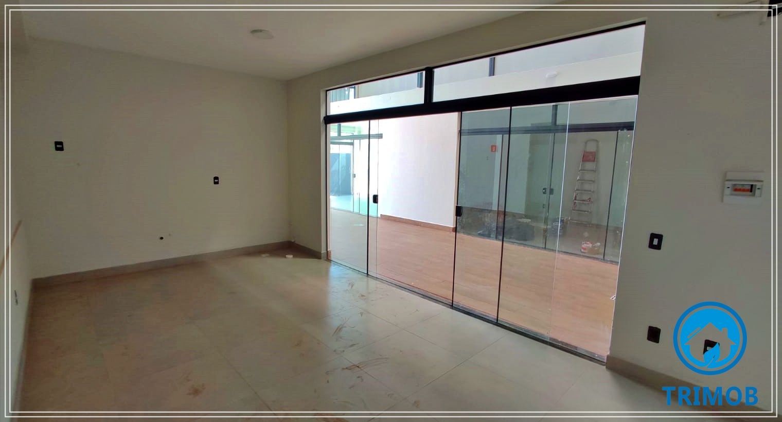 Sala comercial para alugar  no Granada - Uberlândia, MG. Imóveis