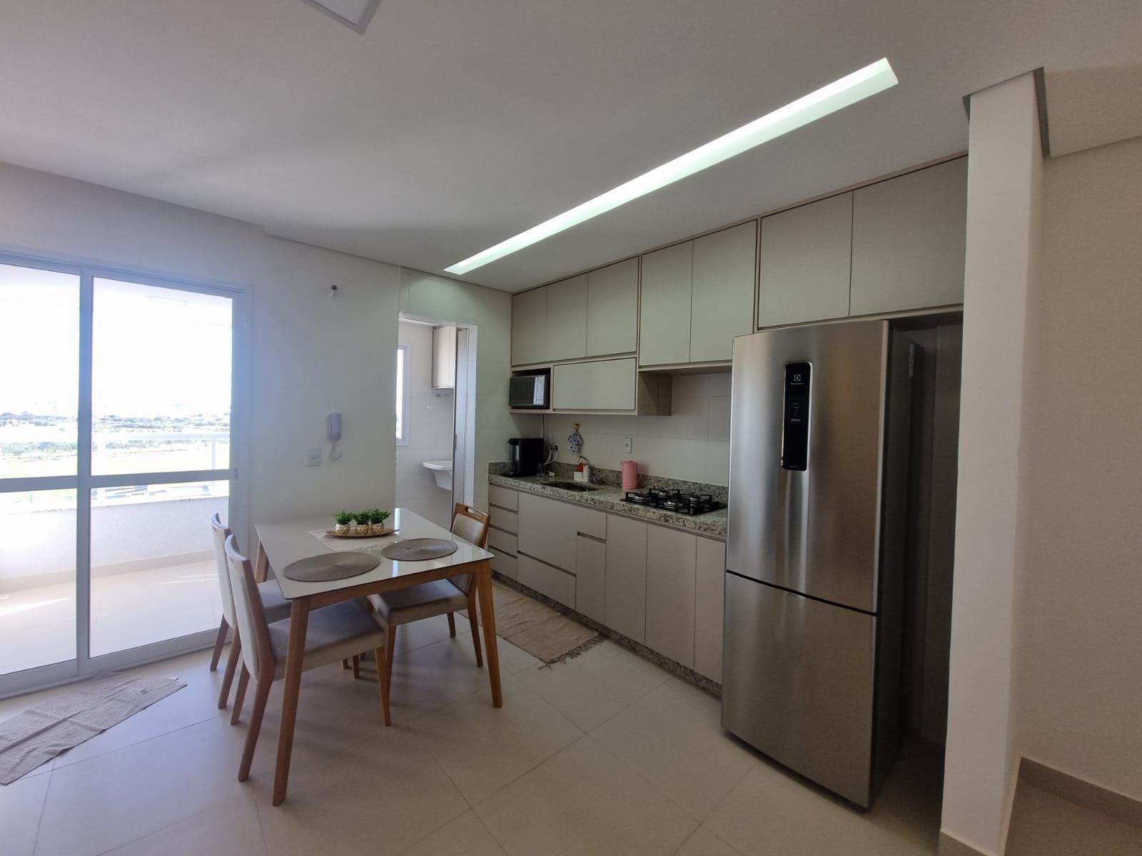 Apartamento à venda com 2 quartos, 60m² - Foto 14