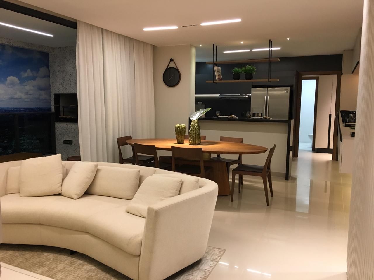 Apartamento à venda  no Jardim Karaíba - Uberlândia, MG. Imóveis