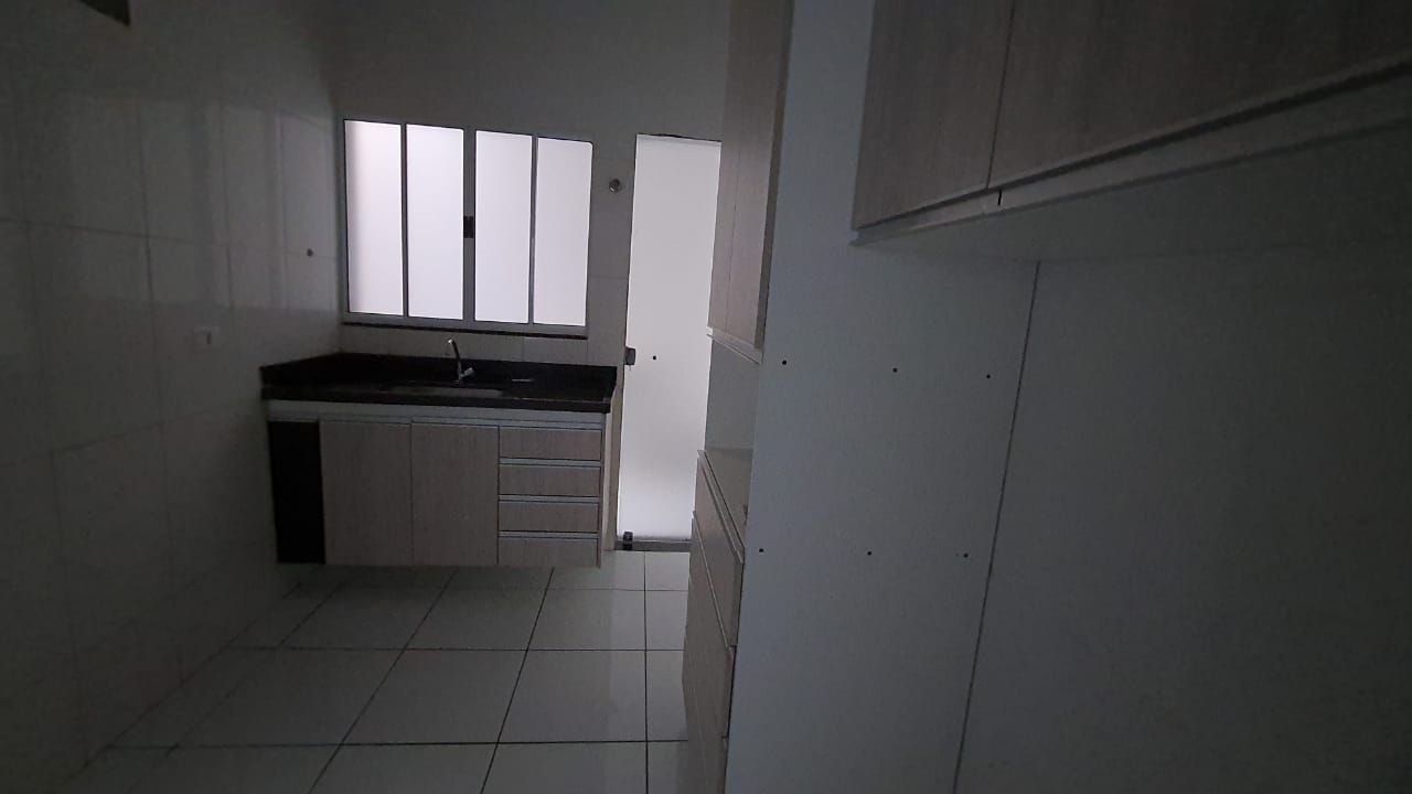 Apartamento à venda com 2 quartos, 64m² - Foto 5