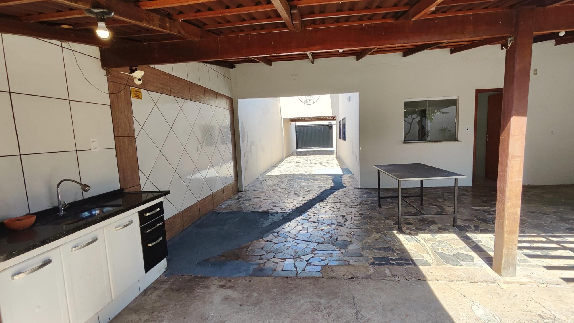 Casa à venda com 3 quartos, 169m² - Foto 15