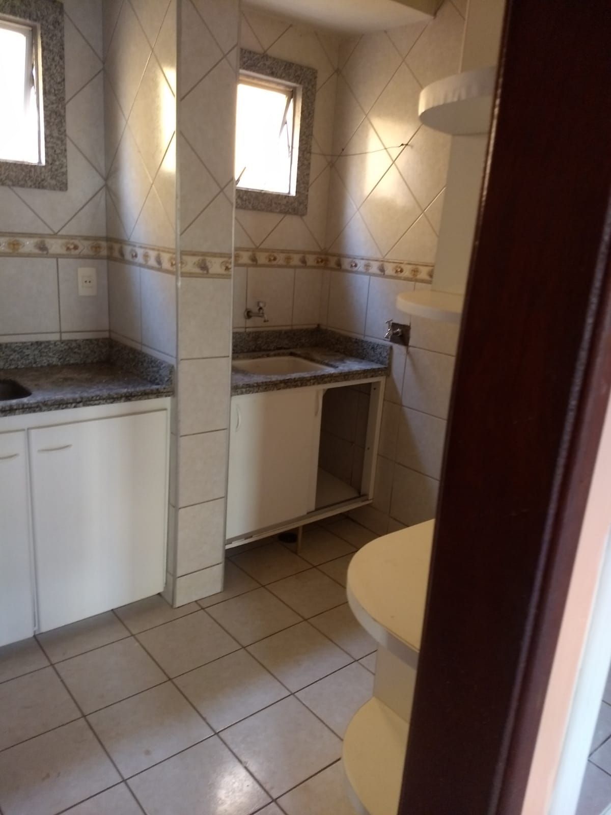 Apartamento à venda com 3 quartos, 83m² - Foto 8