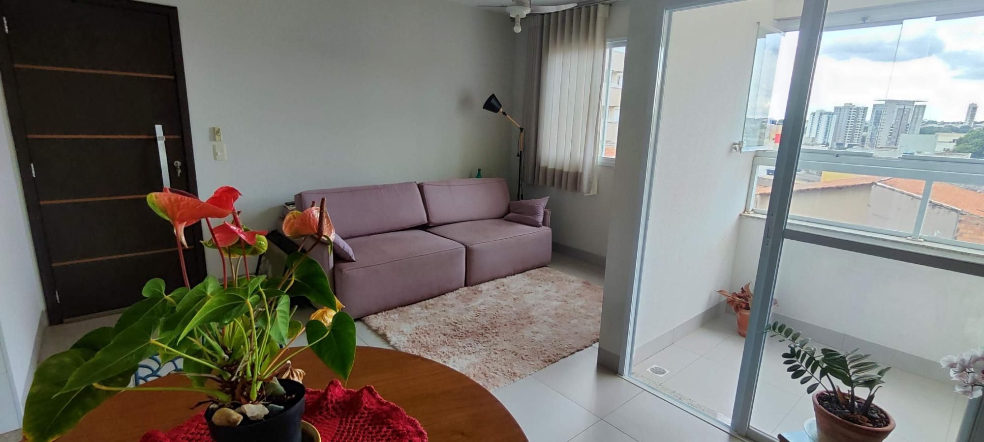 Apartamento com 2 Dormitórios à venda, 66 m² por R$ 420.000,00 Apartamento com 2 Dormitórios à venda, 66 m² por R$ 420.000,00