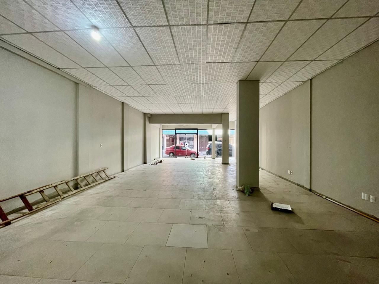Loja-Salão, 300 m² - Foto 3