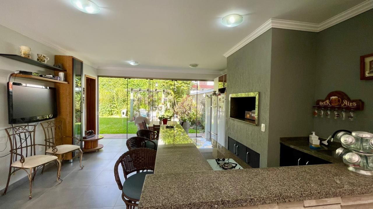 Casa, 4 quartos, 329 m² - Foto 12