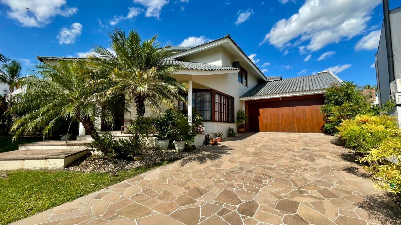 Casa, 4 quartos, 329 m² - Foto 2