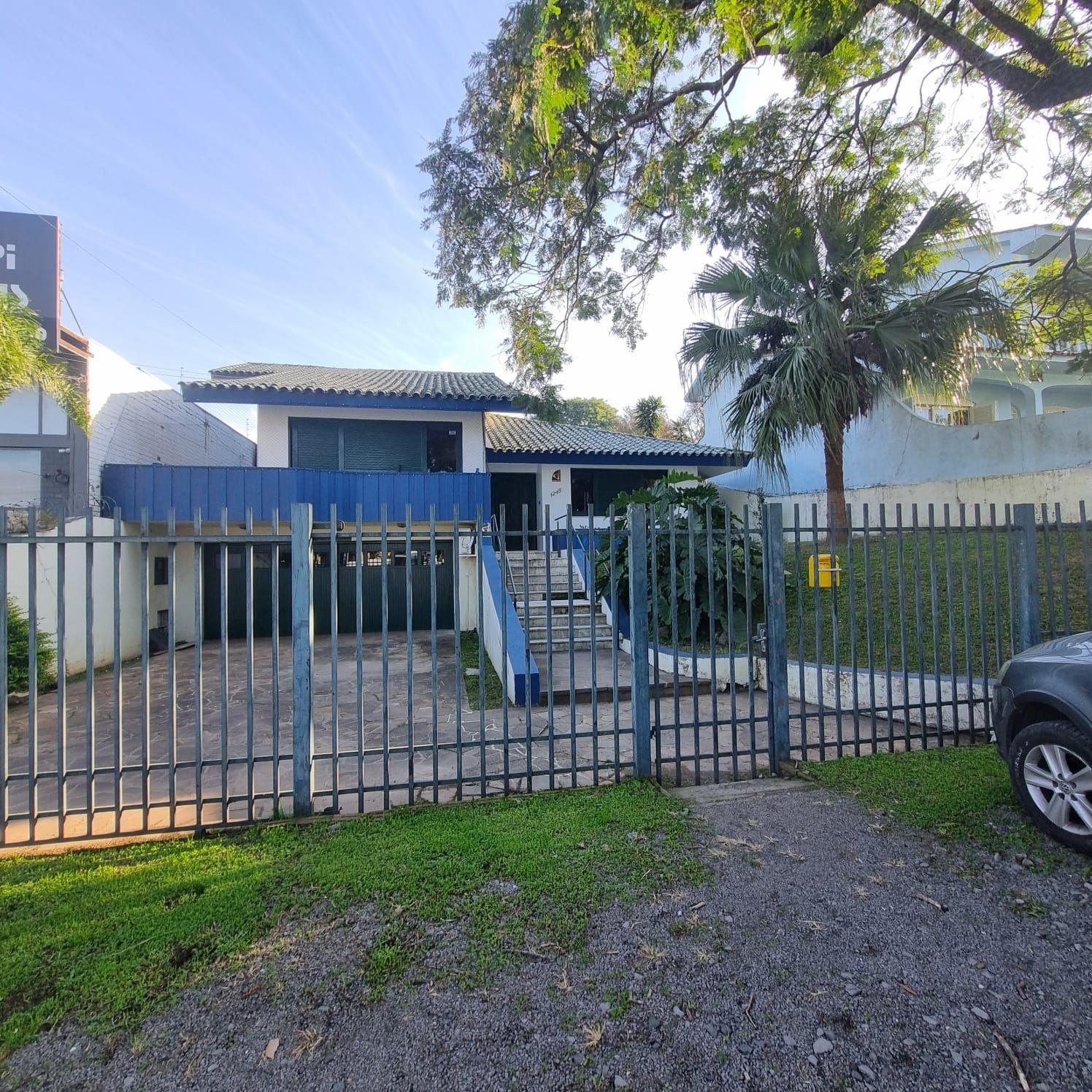 Casa, 4 quartos, 348 m² - Foto 1