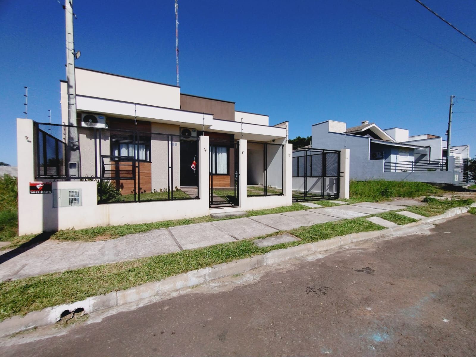 Casa, 3 quartos, 132 m² - Foto 1