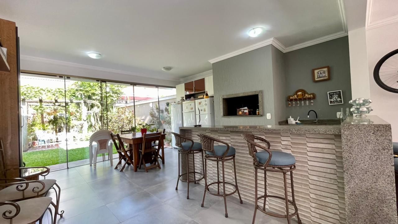 Casa, 4 quartos, 329 m² - Foto 11