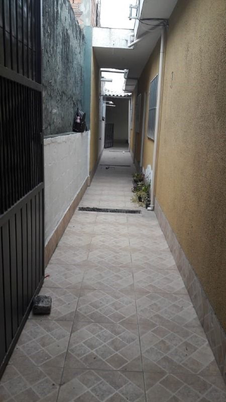 Casa de Condomínio à venda com 2 quartos, 67m² - Foto 1