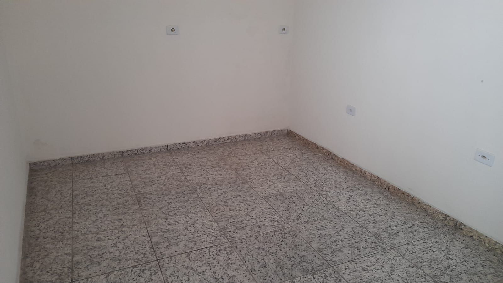 Sobrado à venda com 3 quartos, 200m² - Foto 46