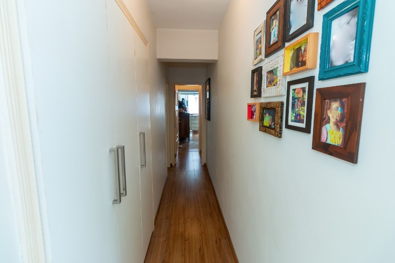 Apartamento à venda com 2 quartos, 110m² - Foto 4