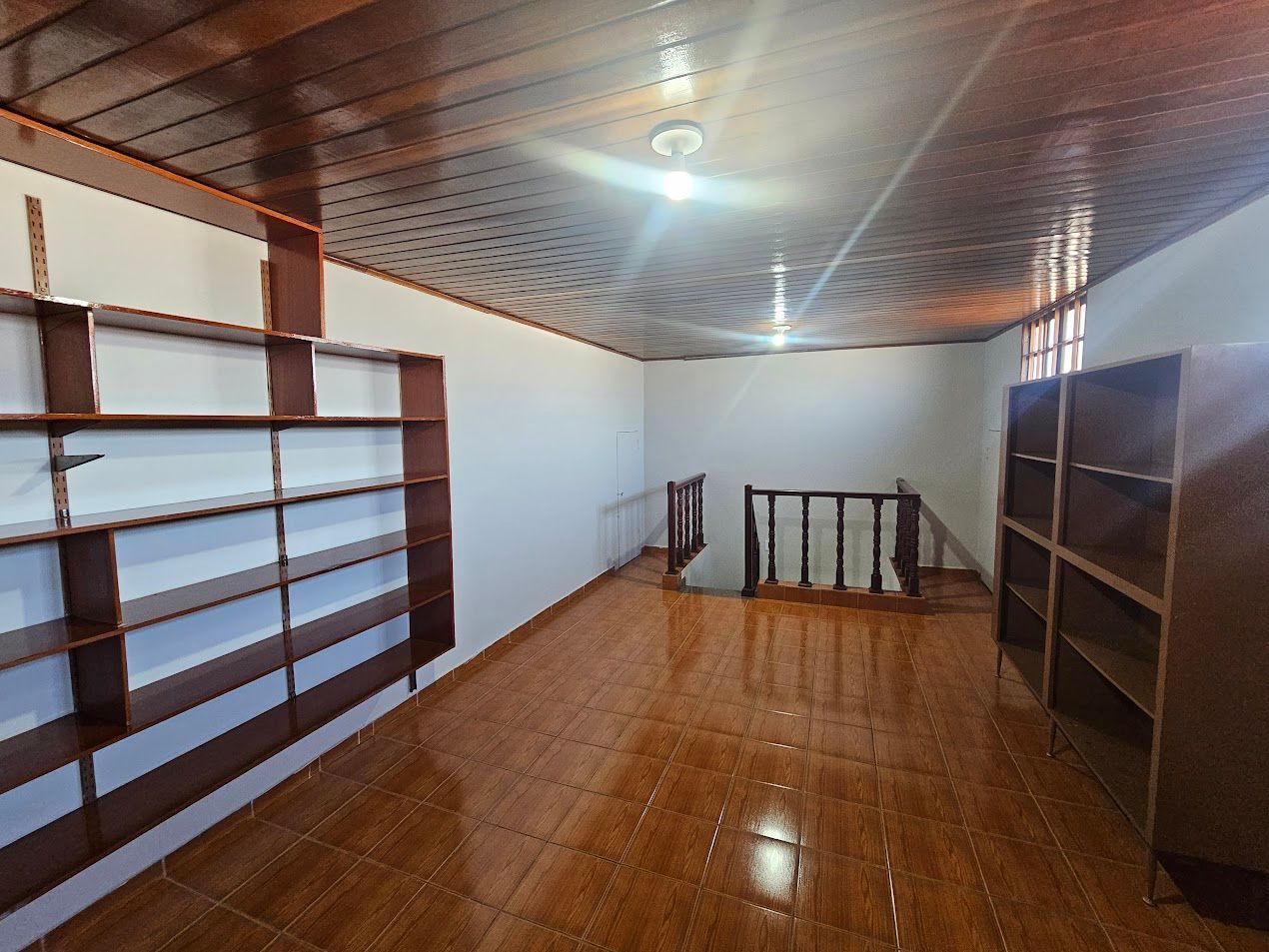 Sobrado à venda com 5 quartos, 300m² - Foto 33