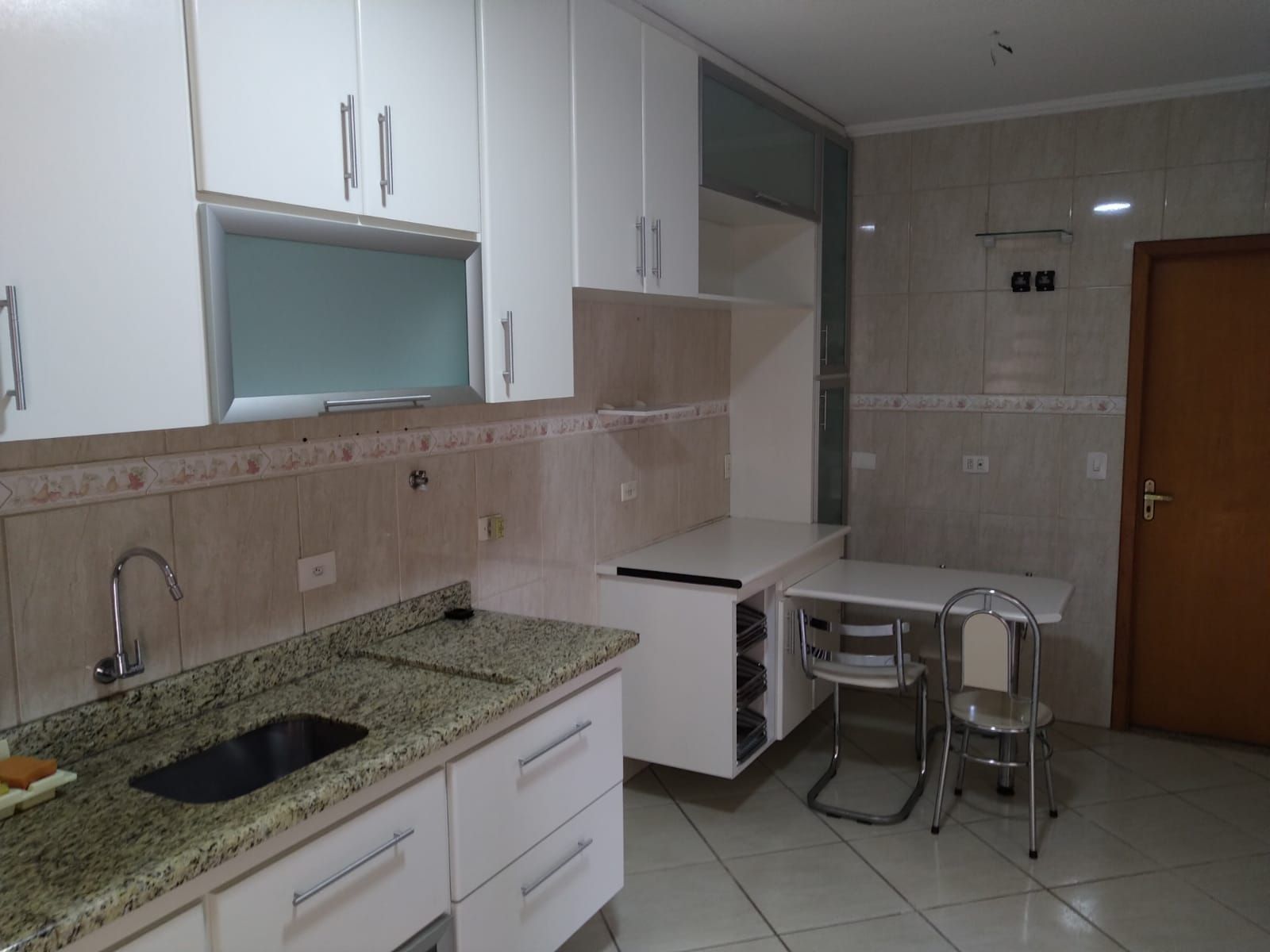 Sobrado à venda com 3 quartos, 162m² - Foto 4