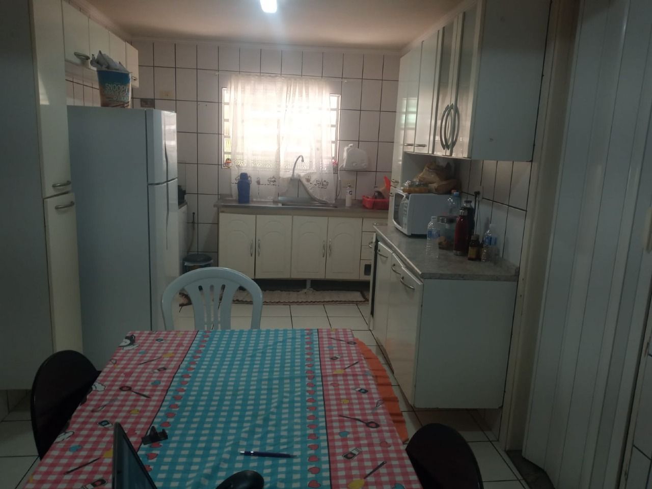 Casa à venda com 4 quartos, 154m² - Foto 1